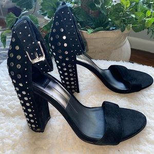 Dolce Vita Black hendrix studded suede Heels sz 8